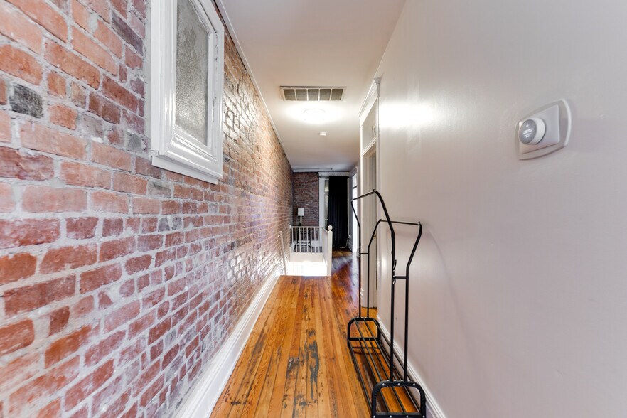 More Photos Of 2523 W Main St, Richmond Storefront Retail Residential For Sale