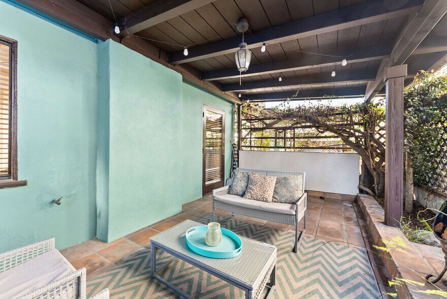 More Photos Of 2282-2284 Congress St, San Diego Apartments For Sale
