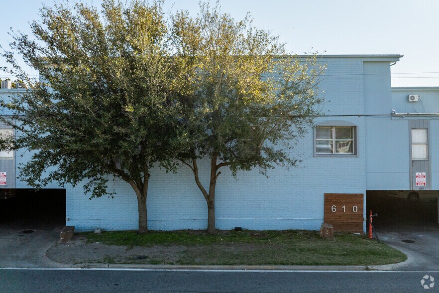More Photos Of 610 Ferry Rd, Galveston Apartments For Sale