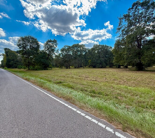 More Photos Of 1 Mount Zion Road, New Waverly Land For Sale