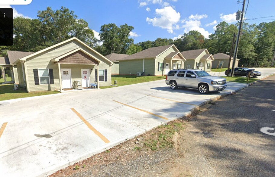 More Photos Of 122 Lisa Ct, Dothan Apartments For Sale