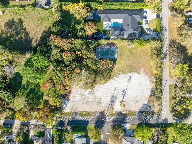 More Photos Of 9202 84th ave, Miami Land For Sale