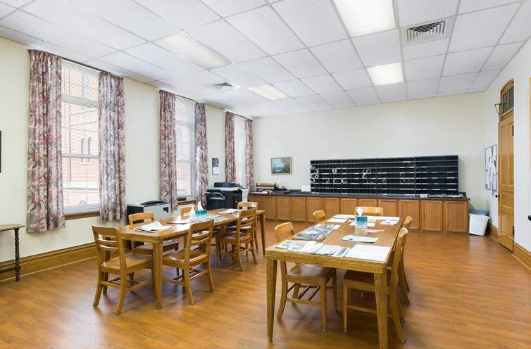 More Photos Of 320 E Ripa Ave, Lemay Schools For Sale