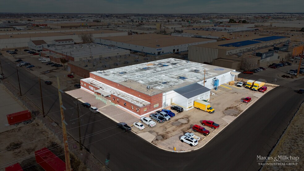 More Photos Of 4200 Kearney St, Denver Warehouse For Sale