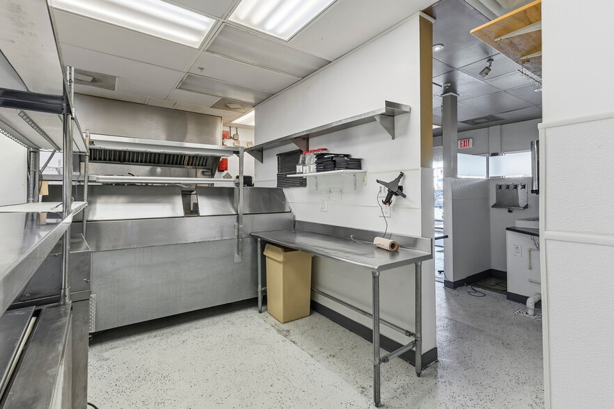 More Photos Of 160 Cypress Point Pky, Palm Coast General Retail For Sale