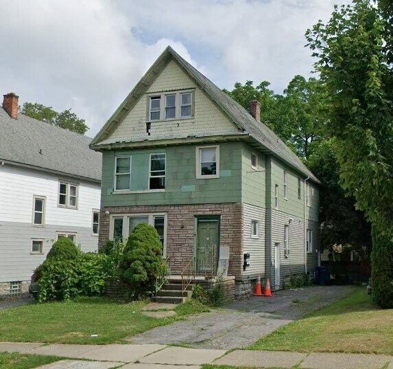 More Photos Of 19 Heath St, Buffalo Apartments For Sale