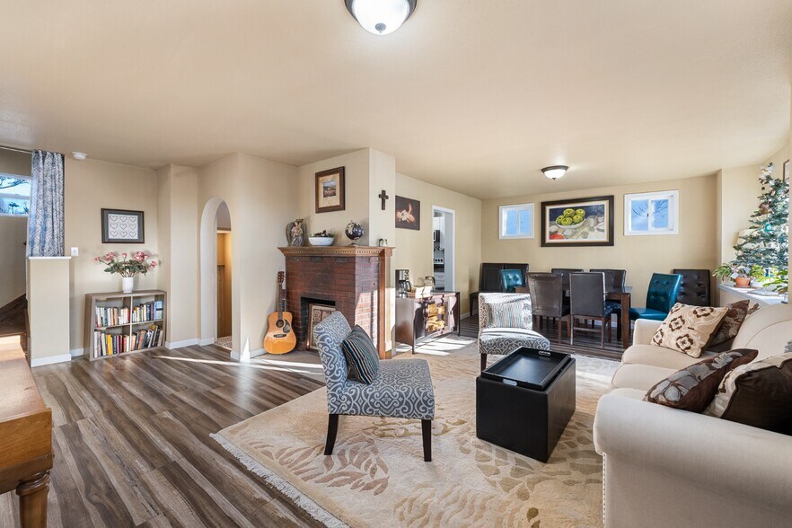 More Photos Of 2012 N Ruby St, Spokane Freestanding For Sale