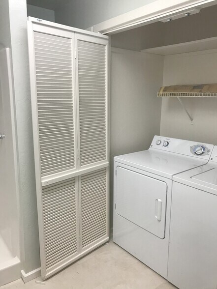 More Photos Of 149 S Jackson St, Wickenburg Apartments For Sale