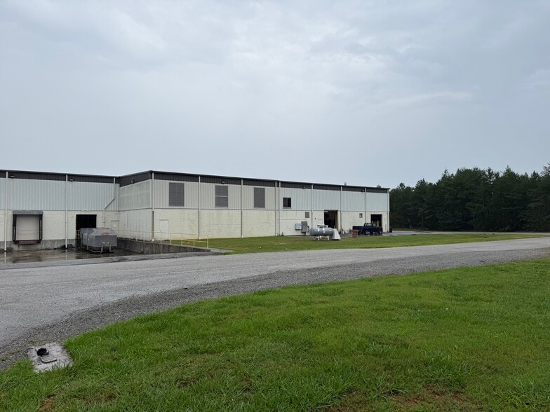 More Photos Of 3045 Philpott Rd, South Boston Industrial For Sale
