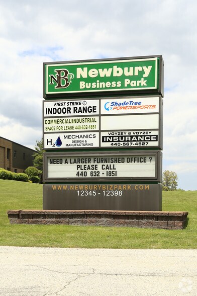 More Photos Of 12383-12387 Kinsman Rd, Newbury Light Manufacturing For Lease