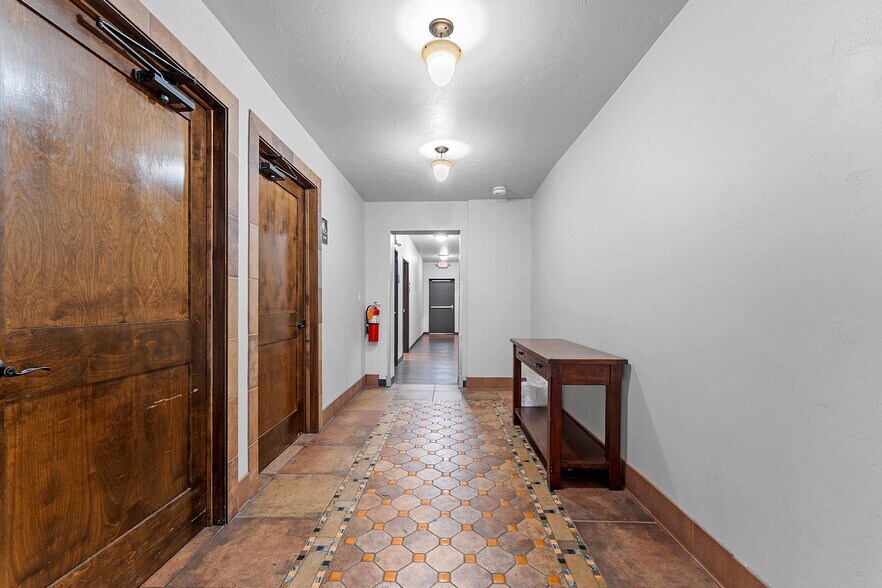 More Photos Of 314 N Appleton St, Appleton Religious Facility For Sale
