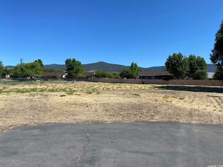 More Photos Of 103 Fair Dr, Susanville Industrial For Sale