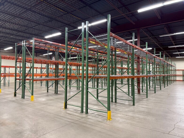 More Photos Of 515 Narragansett Park Dr, Pawtucket Manufacturing For Lease