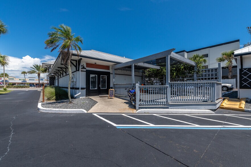 More Photos Of 188 E Granada Blvd, Ormond Beach Restaurant For Sale