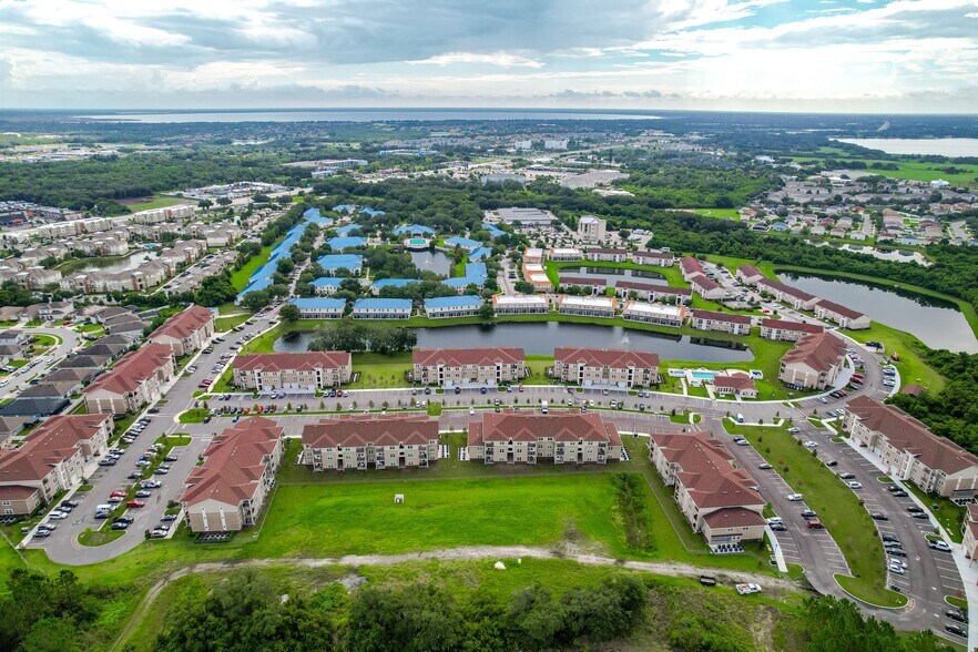 More Photos Of 2089 Heritage Key Blvd, Kissimmee Apartments For Sale
