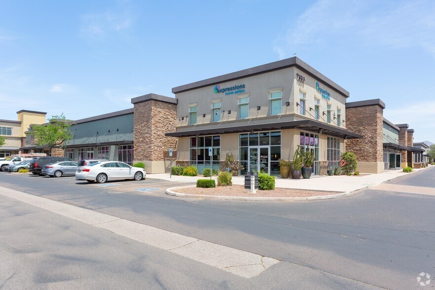Primary Photo Of 7550 E Greenway Rd, Scottsdale Storefront For Lease