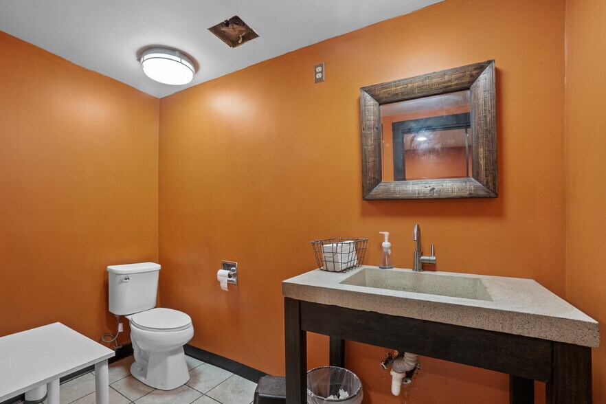 More Photos Of 15304 76th E Ave, Bixby Warehouse For Sale