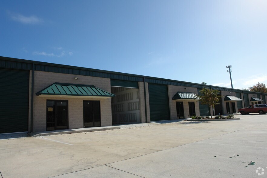 More Photos Of 947 Beville Rd, South Daytona Warehouse For Sale