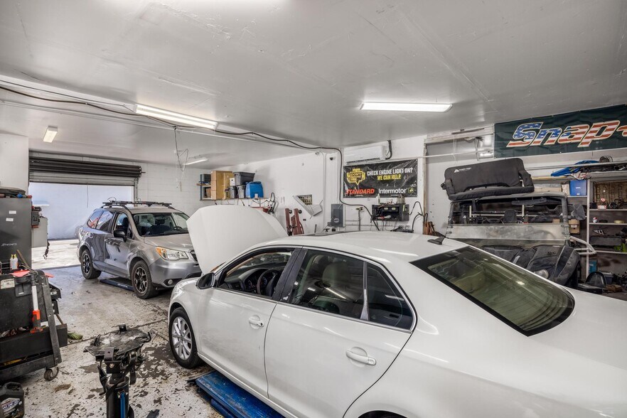 More Photos Of 511 N 1300 E, St George Warehouse For Sale