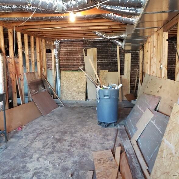 More Photos Of 117 N College Ave, Newton Theater Concert Hall For Sale