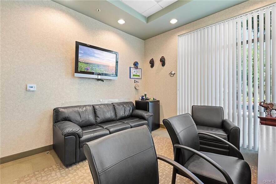 More Photos Of 5839 Pine Ave, Chino Hills Coworking Space