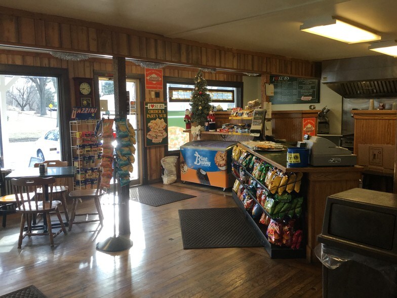 More Photos Of 20 Hillside Ave, Flanders Restaurant For Sale