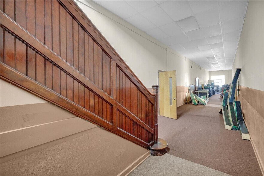 More Photos Of 301 Heffner St, Minersville Specialty For Sale