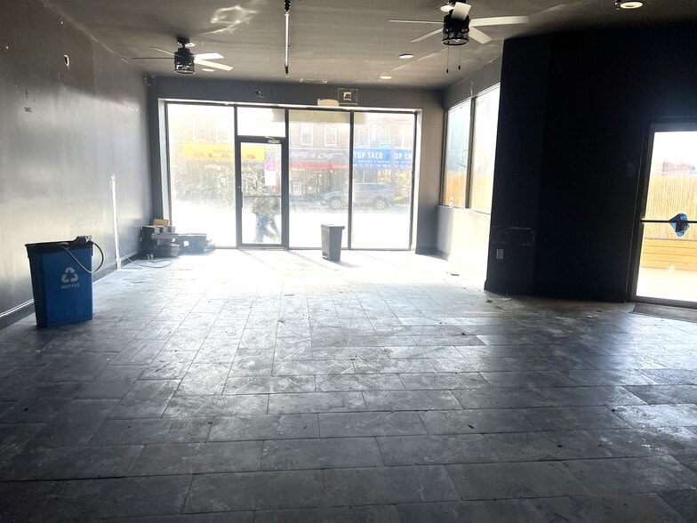 More Photos Of 1775 Flatbush Ave, Brooklyn Bar For Lease