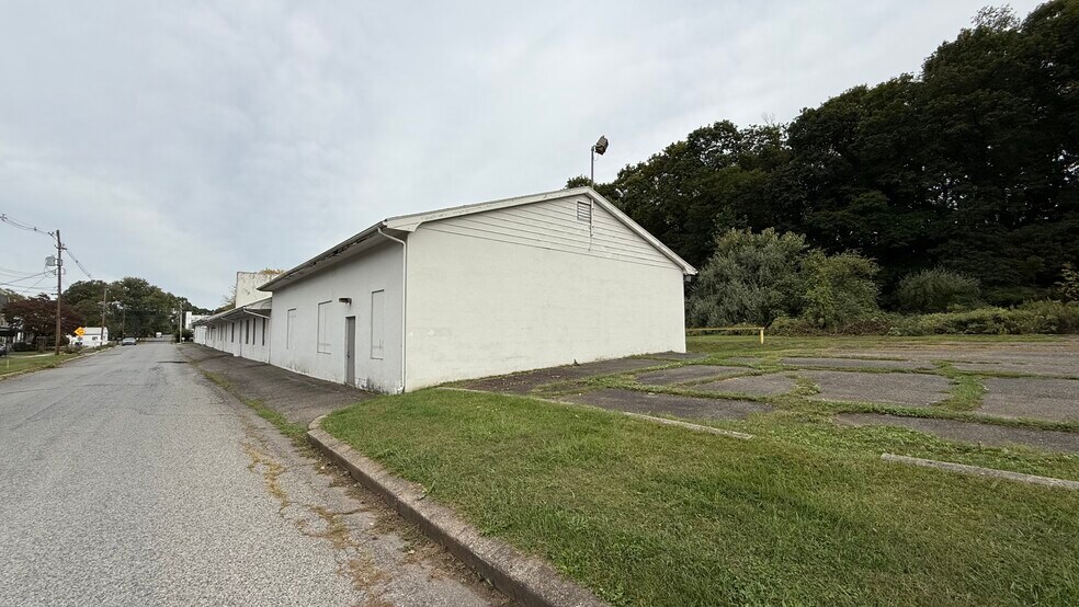 More Photos Of 75 North St, Bloomsbury Office For Lease