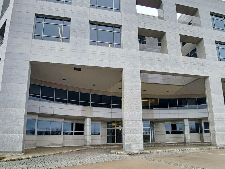 More Photos Of 100 Overlook Ctr, Princeton Coworking Space