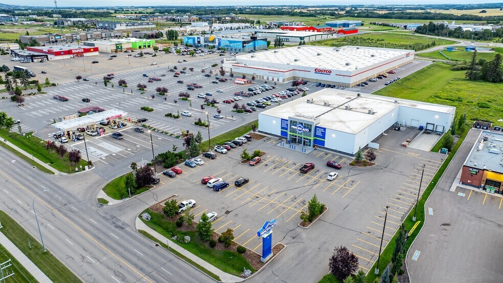 More Photos Of 179 Leva Ave, Red Deer Storefront For Lease