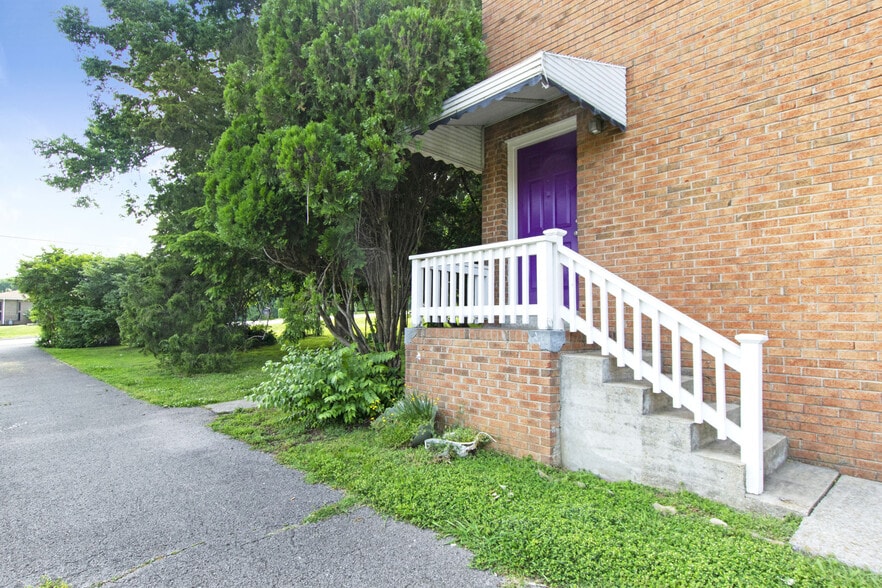 More Photos Of 1012-1018 Hickory Hill Ln, Hermitage Apartments For Sale
