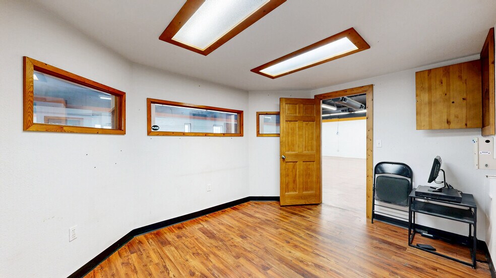 More Photos Of , Loveland General Retail For Sale