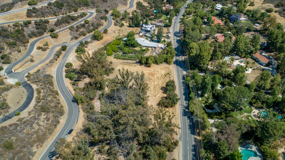 More Photos Of 24577 Mulholland, Calabasas Land For Sale