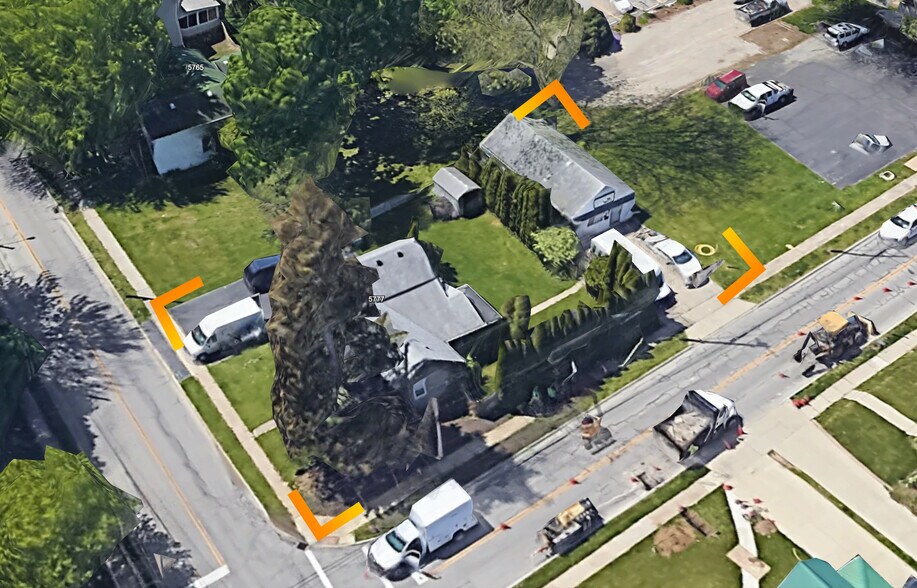 More Photos Of 5777 Summit St, Sylvania Specialty For Sale