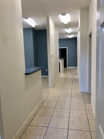 More Photos Of 1708-1718 Lexington Green Ln, Sanford Medical For Sale