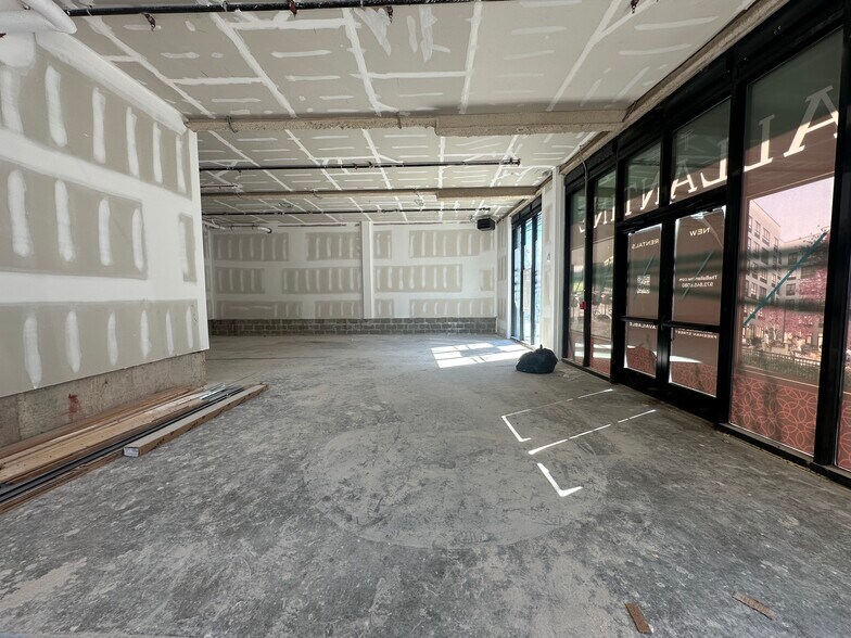More Photos Of 436 Ferry St, Newark Storefront Retail Office For Lease