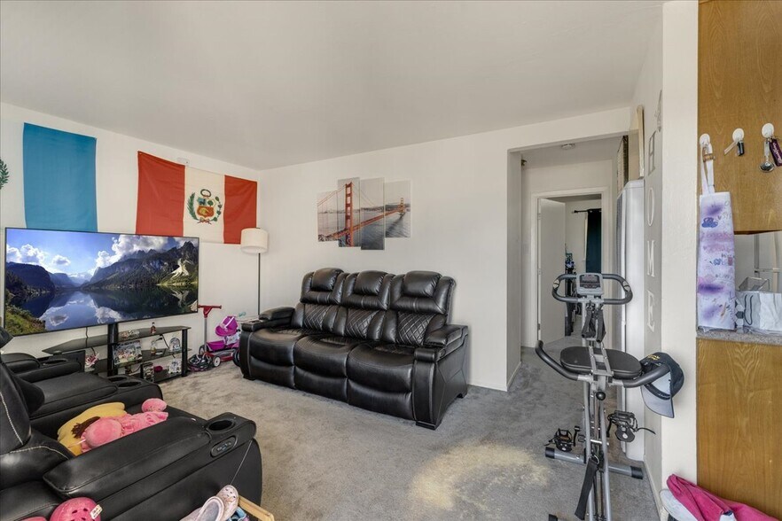More Photos Of 30 Gardiner Ave, South San Francisco Apartments For Sale