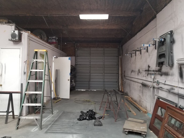 More Photos Of 7012 Belgold St, Houston Industrial For Sale