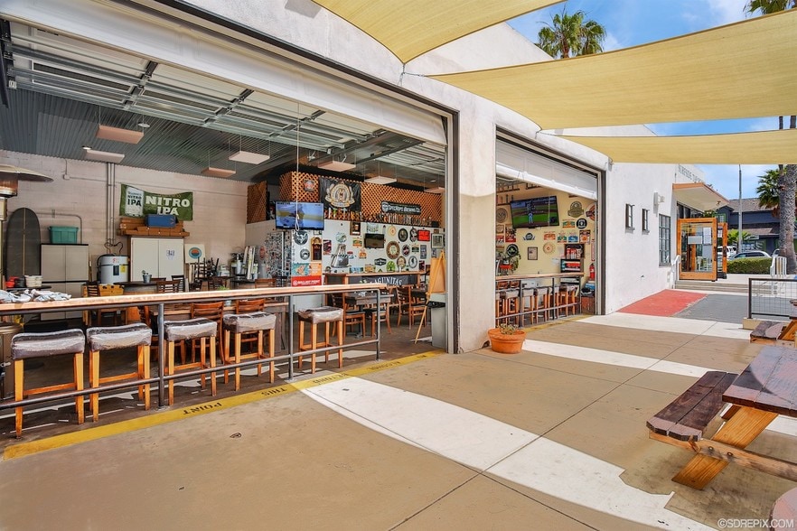 More Photos Of 507 N Coast Hwy, Oceanside Freestanding For Sale