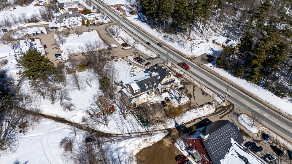 More Photos Of 3378 White Mountain Hwy, North Conway General Retail For Sale