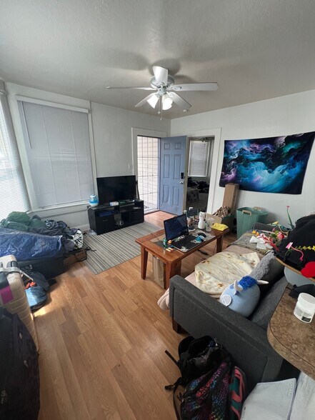 More Photos Of 650 Elko Ave, Reno Multifamily For Sale
