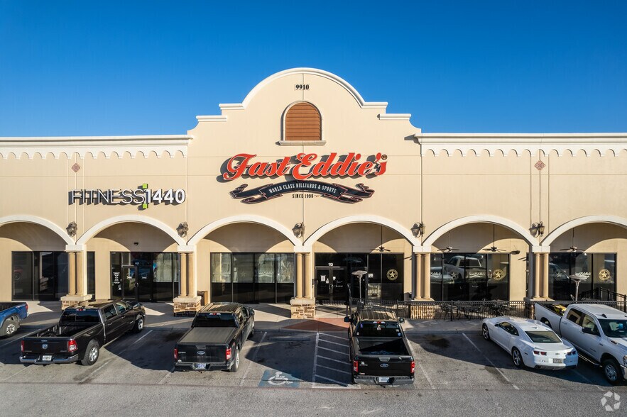 More Photos Of Braun & Loop 1604, San Antonio Unknown For Sale