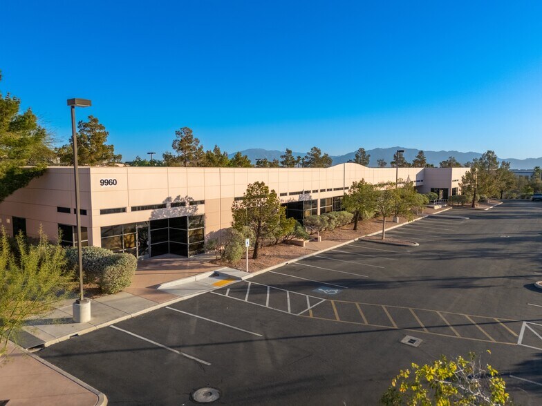 More Photos Of 9960 Covington Cross Dr, Las Vegas Office For Sale