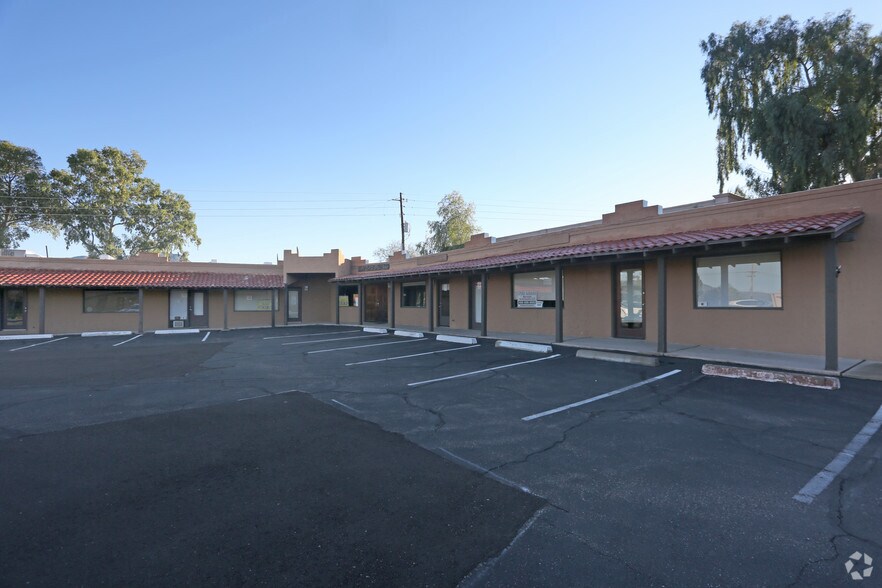 More Photos Of 7171 E Cave Creek Rd, Carefree Unknown For Lease