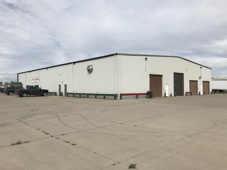 More Photos Of 2323 16th Ave S, Moorhead Warehouse For Sale