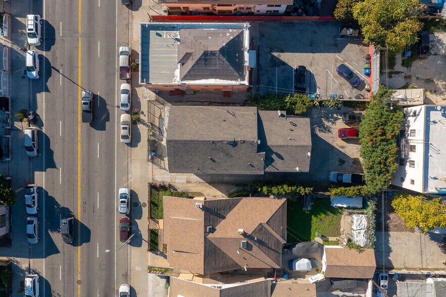 More Photos Of 205-207 W Vernon Ave, Los Angeles Apartments For Sale