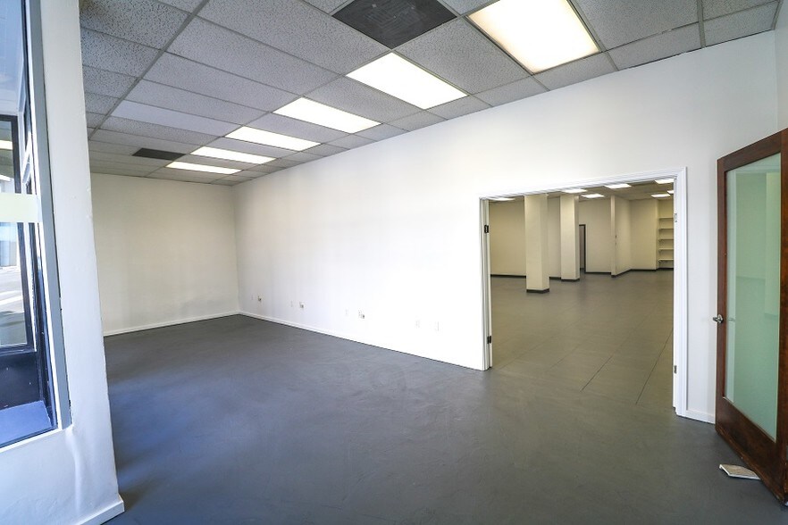 More Photos Of 160-166 W Pico Blvd, Los Angeles Apartments For Sale