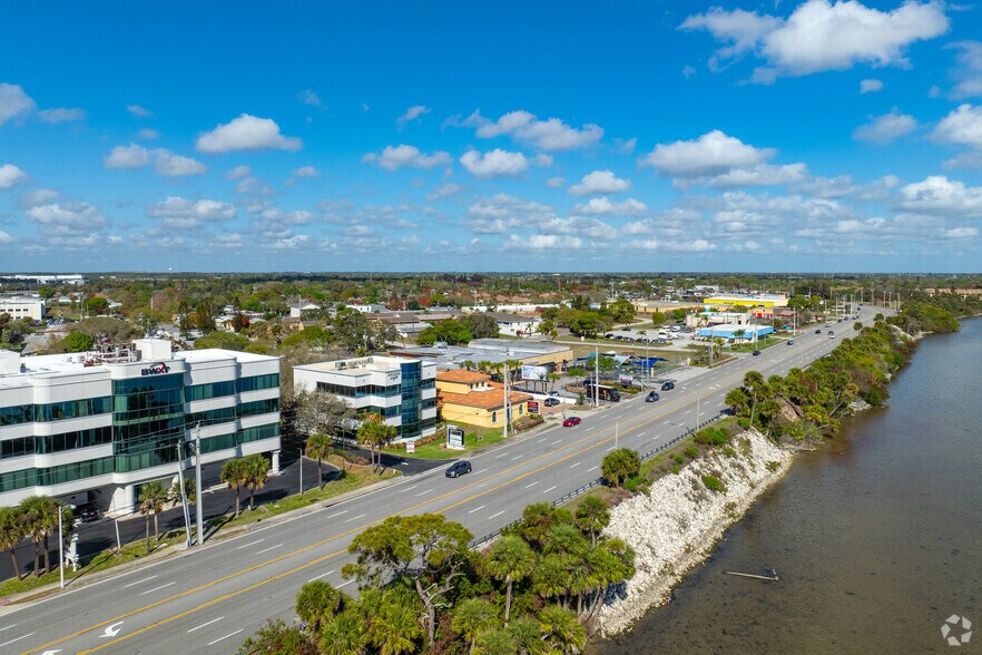 More Photos Of 202 N Harbor City Blvd, Melbourne Office For Lease