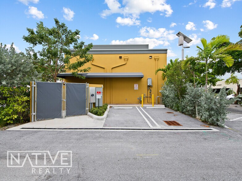 More Photos Of 50 SE 4th Ave, Delray Beach Restaurant For Sale